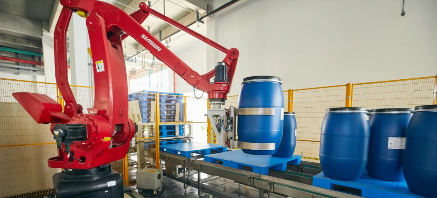 政策引领双向赋能，九五至尊VI以“AI+造作”筑牢化工产业新质出产力